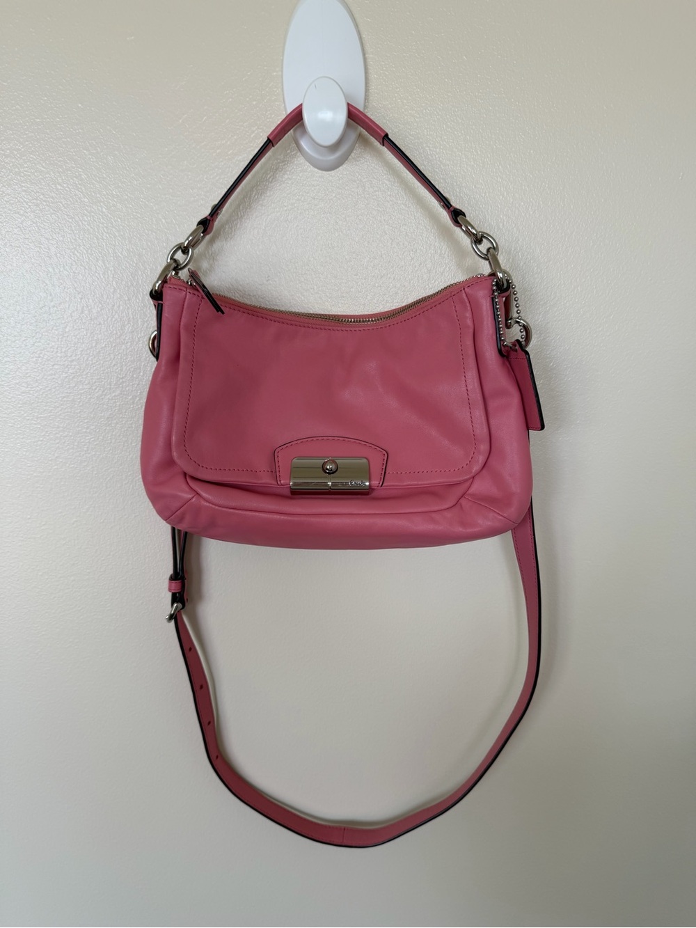 COACH Kristin Vintage Pink Leather Shoulder Crossbody Hobo Bag Purse F22308 - Picture 4 of 16